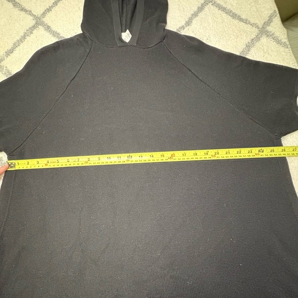 Lululemon Cashmere Poncho Womens M/L Opened Up Tee Shirt Hooded Cashlu Blend - Picture 7 of 9